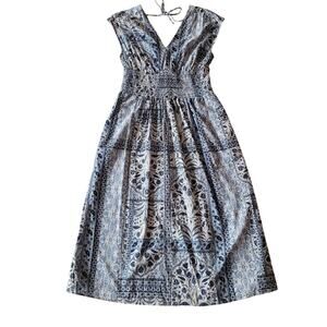 Old Navy Blue White Paisley Sleeveless Midi Dress Boho Med Pockets Deep V-Neck